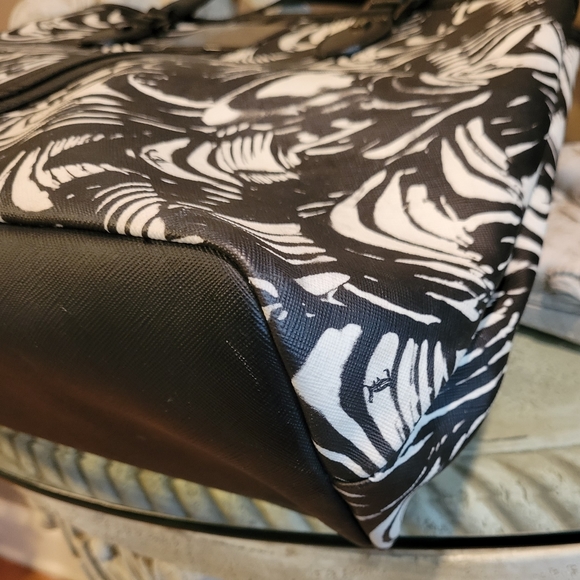 L.A.M.B. by Gwen Stefani Black White Tote Bag Luxury Designer #607 - Picture 15 of 15